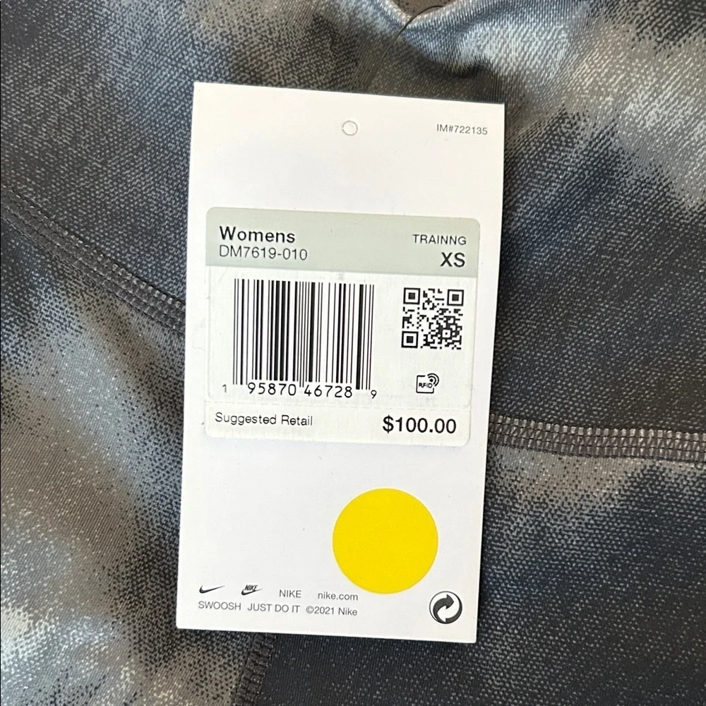 🖤 Nike Tie-Dye Leggings – Size XS – New with Tags